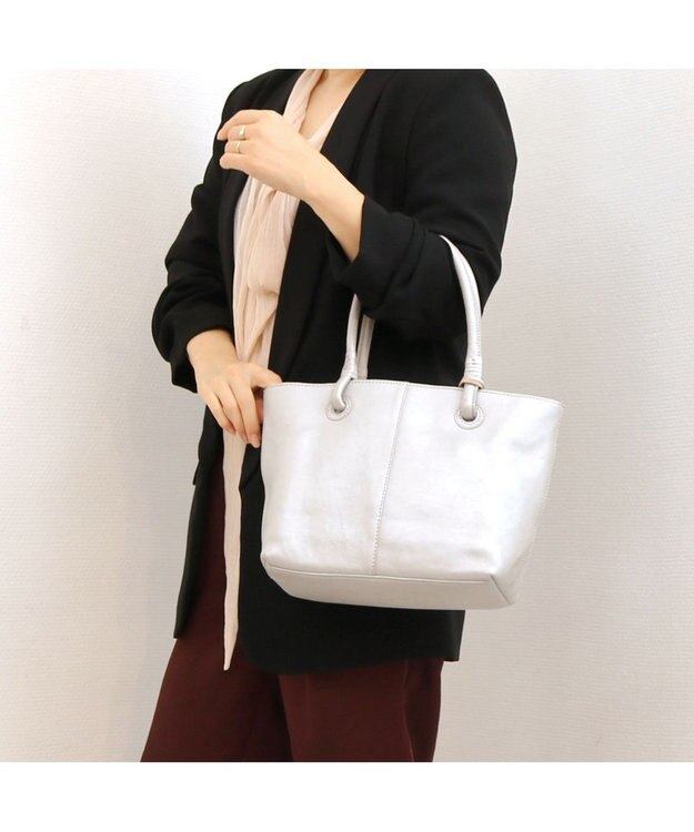 UNBILLION アトランタ ATLANTA / 牛革ハトメあおりトートS シルバーグレー