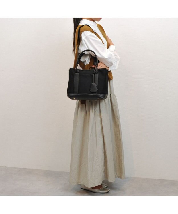 UNBILLION cachecache ショルダー付きパーテーションキャンバストート ブラックブラック