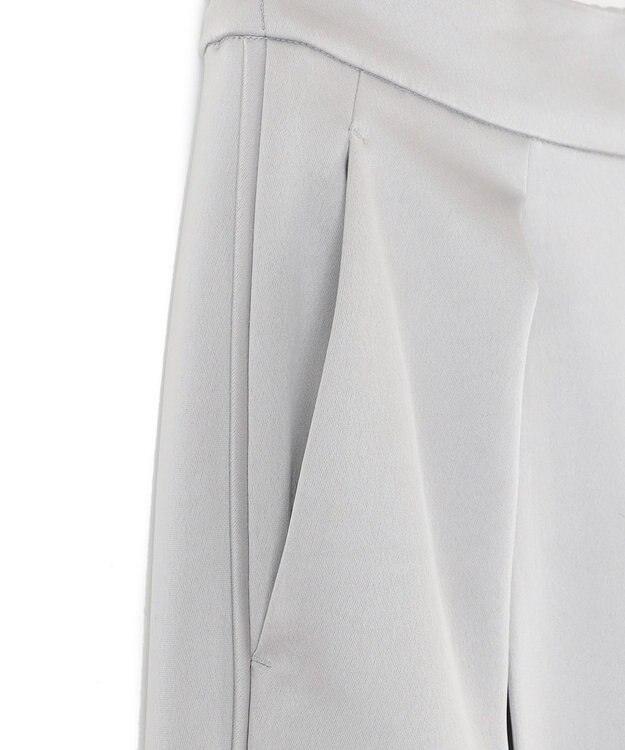 uncrave シャイニーダブルサテン ワイドパンツ シルバーグレー