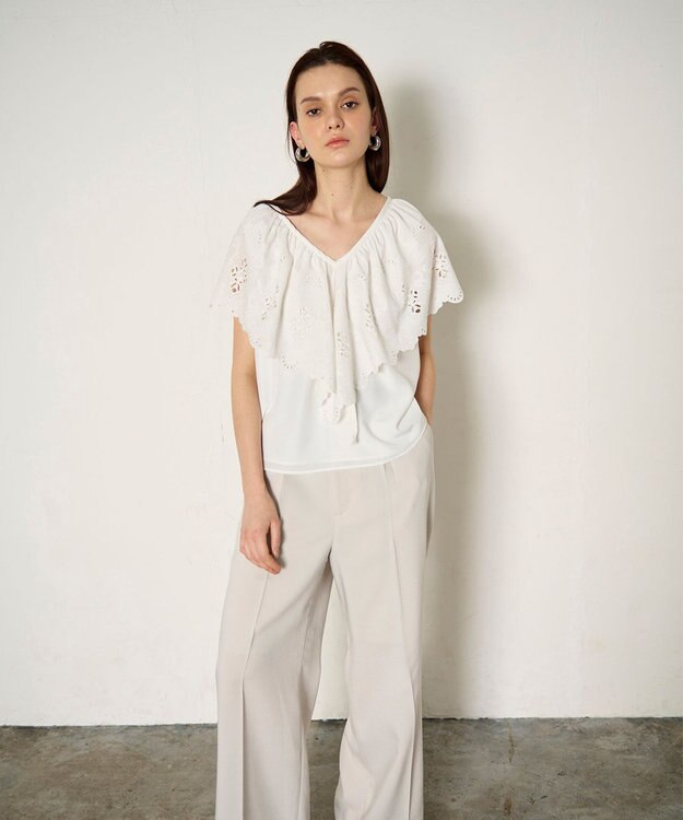 GRACE CONTINENTAL 刺繍ラッフルカラーノースリーブ トップ ホワイト