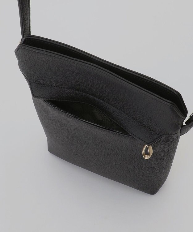 GOTAIRIKU 【ETIAM】シュリンク 縦型ショルダーバッグ《Grace》 ブラック系