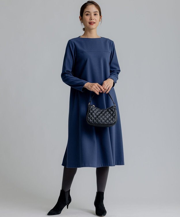 組曲 バックプリーツ ワンピース ブルー系