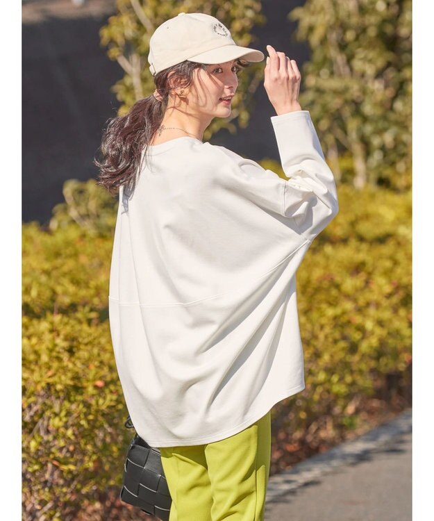 AMERICAN HOLIC ＵＶカット　ポンチコクーンプルオーバー Off White