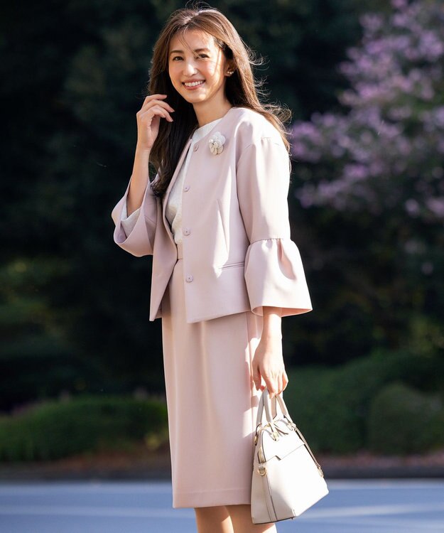 組曲 L 【KUMIKYOKU NAVY】フラワージャガード ブラウス アイボリー系