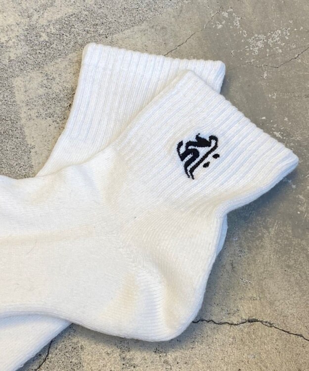 WEGO 刺繍パイルソックス（U） 柄1