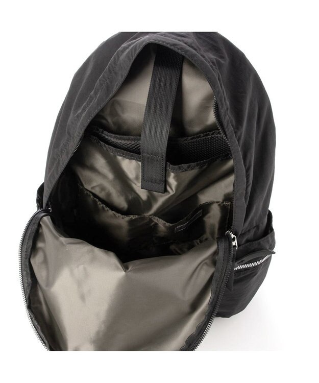 UNBILLION カシュカシュ cachecache / 10ポケットナイロンリュック ブラック