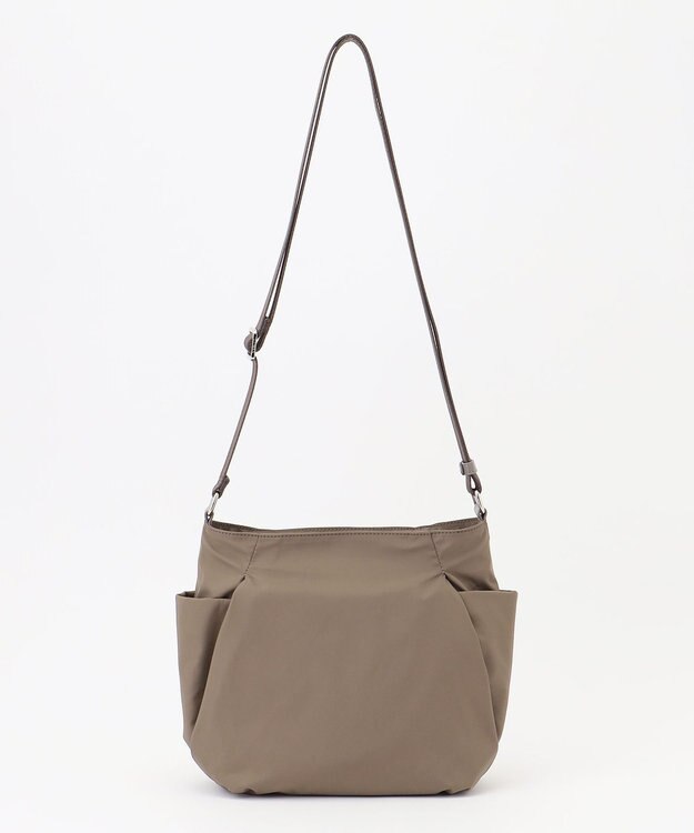 Y'SACCS 【ナイロンタフタ】トラベルショルダー mini ベージュ系その他