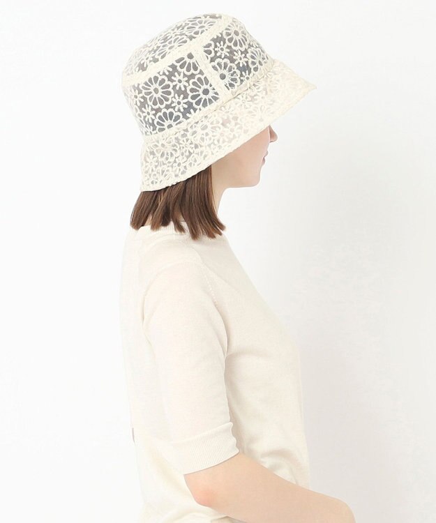 MOONBAT PAUL & JOE(ポール＆ジョー) レースシアーバケットハット ホワイト