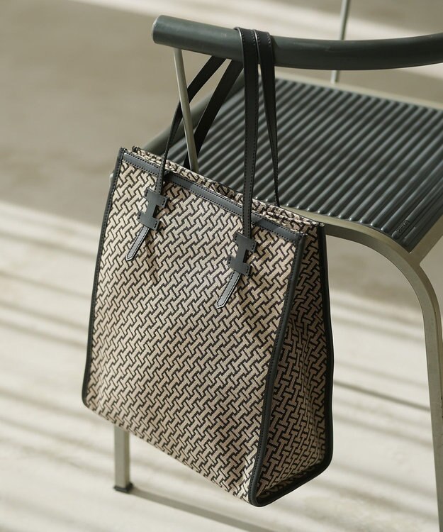 IACUCCI 〈美人百花2月号〉モノグランマ M JACQUARD/RUGA ブラック