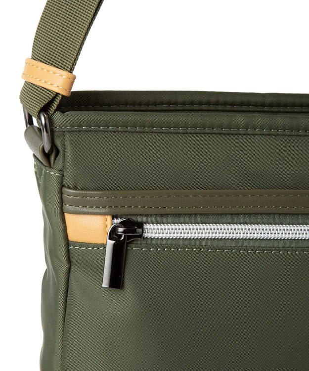 ACE BAGS & LUGGAGE Arcapel スタッグ ショルダーバッグ  17551 アルカペル カーキ