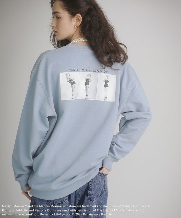 Green Parks ■Ｍａｒｉｌｙｎ　Ｍｏｎｒｏｅ　３ポーズｐｔスウェット Blue