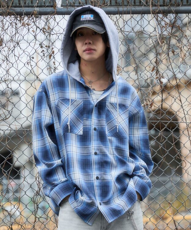 WEGO 【ユニセックス着用ITEM/MLサイズ展開】オンブレチェックフードシャツ（LS） ブルーチェック1