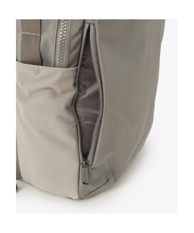 Columbia スターレンジスクエアバックパックM Boulder