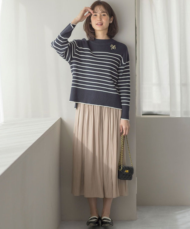 組曲 L 【WEB限定】ハイネック ゆるボーダーニット ネイビー×オフ系1