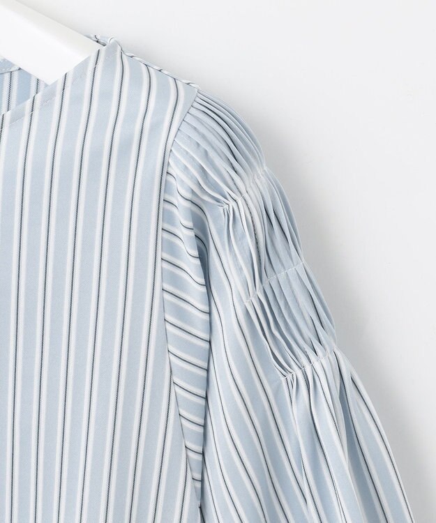 自由区 【XSサイズ～/洗える】ストレッチシャーティング ブラウス スカイブルー系1