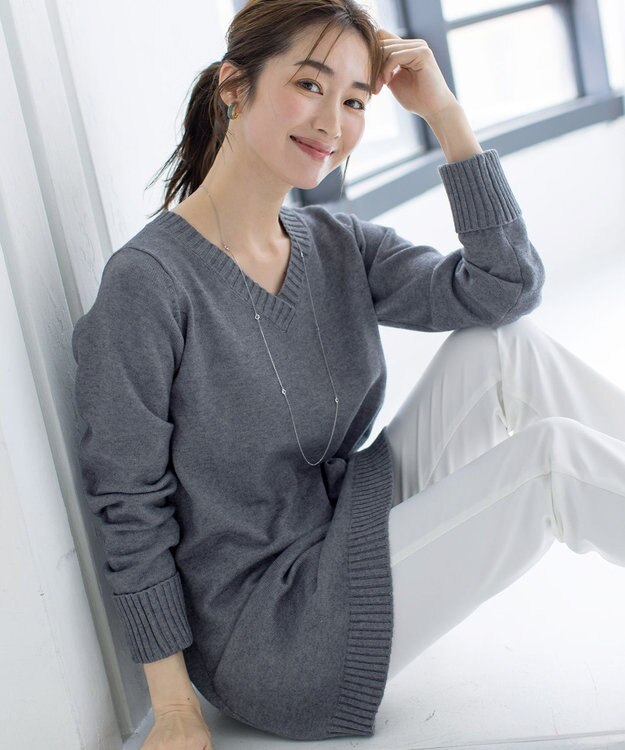 Tiaclasse 【洗える】Vネックリブニットチュニック グレー