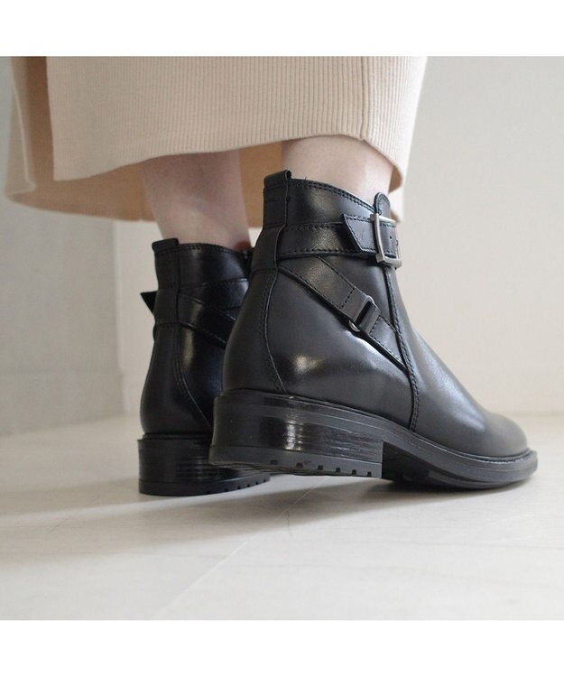 Pointer 本革ベルト付きエンジニアショートブーツ ブラック