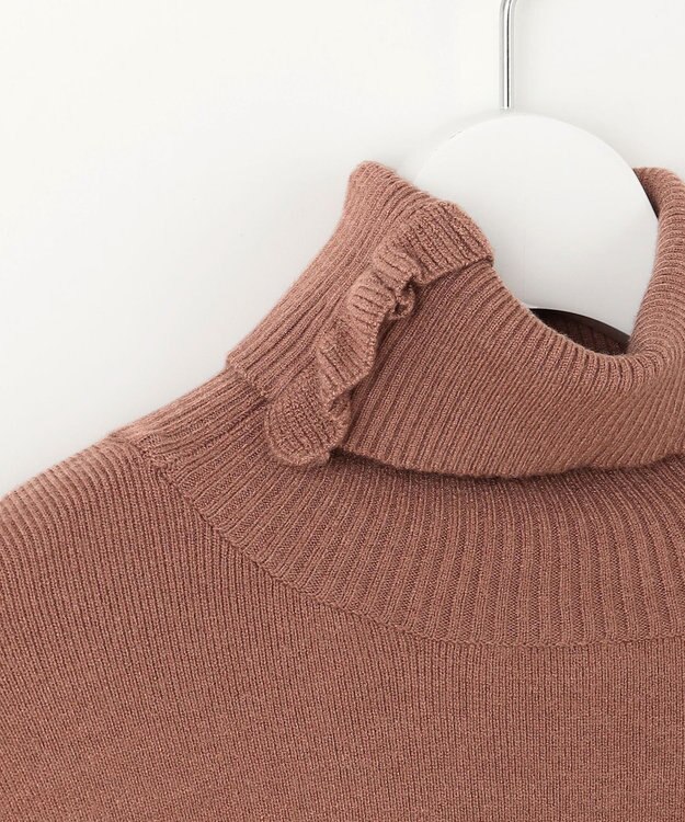 Feroux 【古畑星夏さん着用】フリルネックタートル ニット キャメル系