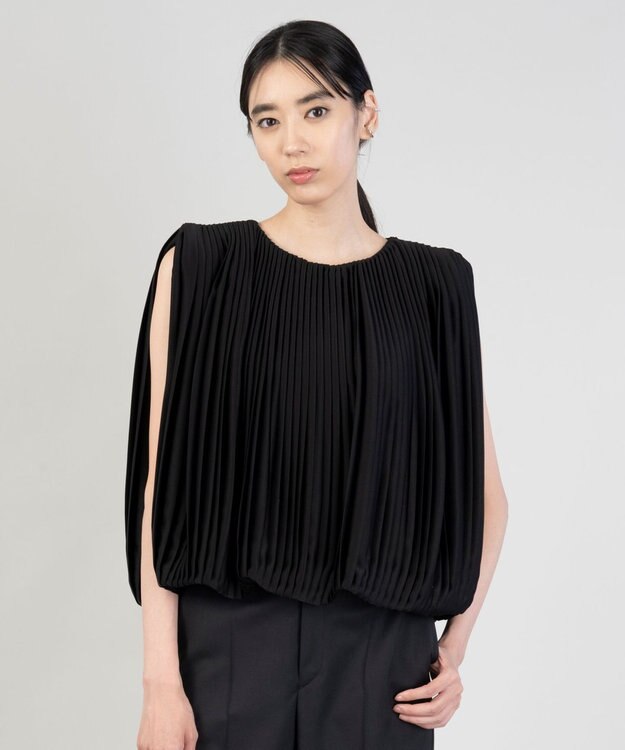 23区 L 【エステータ】ドレープサテン プリーツブラウス ブラック系