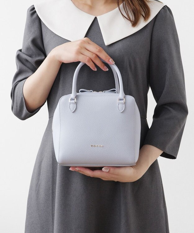 TOCCA ECLAT CARRE LEATHERBAG レザーバッグ ブルー系