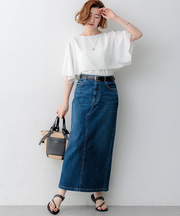 23区 【吸水速乾/UVカット/接触冷感】ストレッチジョーゼット  ケープデザイン カットソー ホワイト系