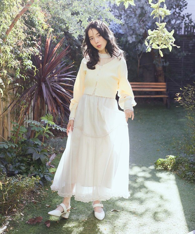 earth music&ecology パールボタンショートニットカーディガン Yellow