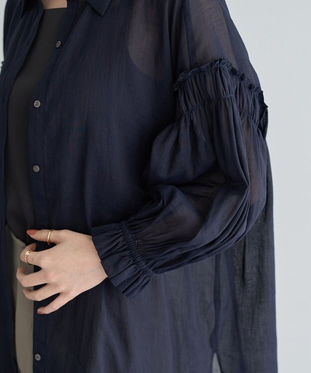 YECCA VECCA 綿麻シアーボリュームギャザーシャツ Navy
