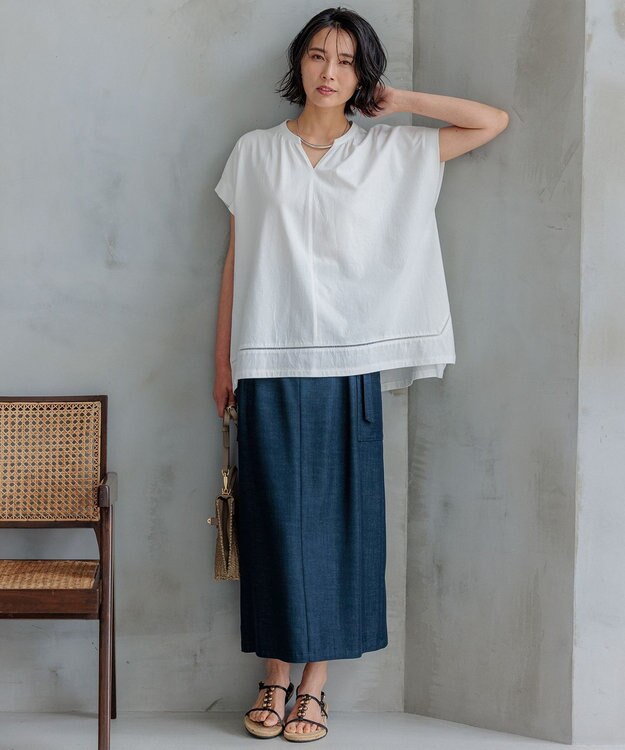 23区 【洗える】デニムライクシャンブレー Iライン スカート ネイビー系