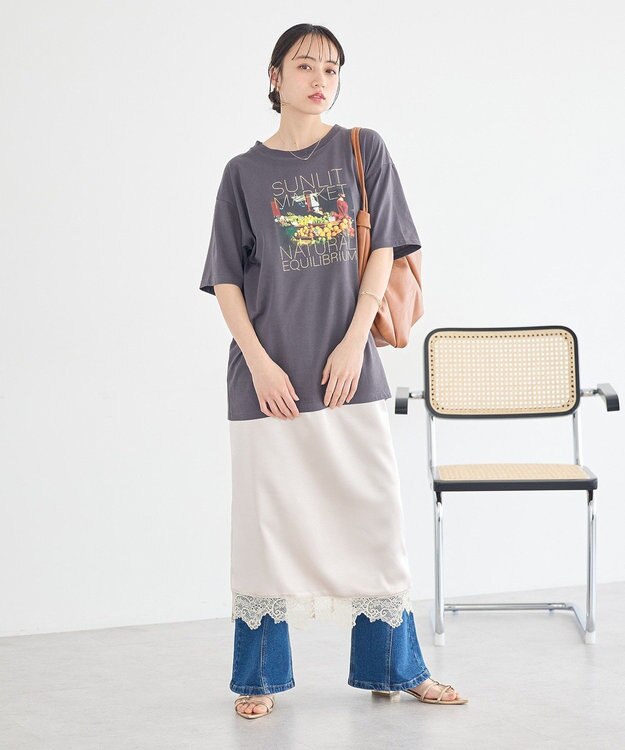 earth music&ecology サテンレーススカート Ecru