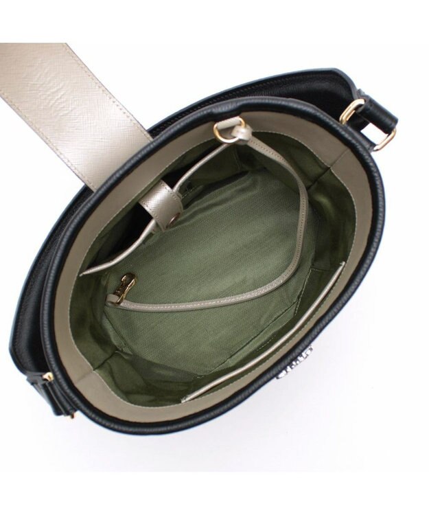 A.D.M.J. 【牛革】クラシックアニルブリロ/アールデコバケットトート18cm(ショルダーストラップ付) ブラック