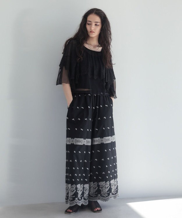 Green Parks ■ＥＳＣＡＲ　バイカラー刺繍ワイドイージーパン Black