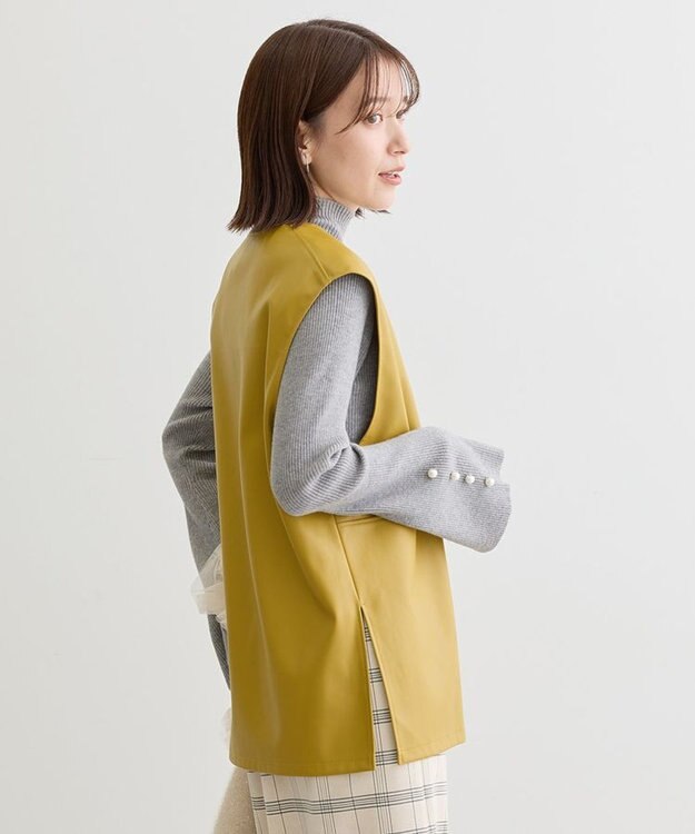 Green Parks フェイクレザーＶネックベスト Lime Green
