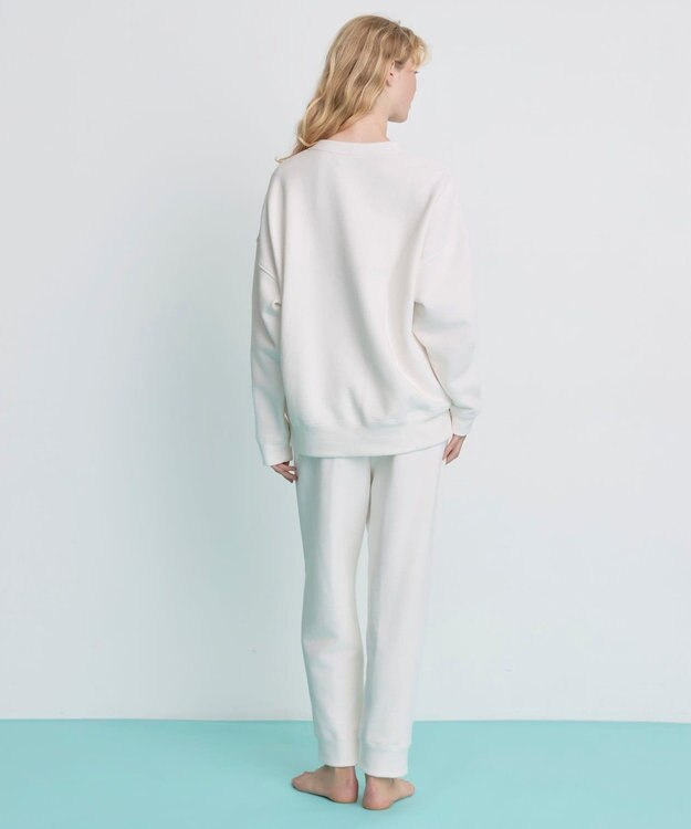 une nana cool 【綿100%】あくびのお嬢さんの裏毛プルオーバー ホワイト