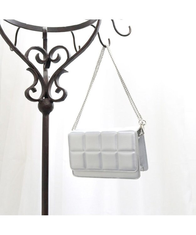 UNBILLION カシュカシュ cachecache / ブロック型押し2wayチェーンショルダー シルバー