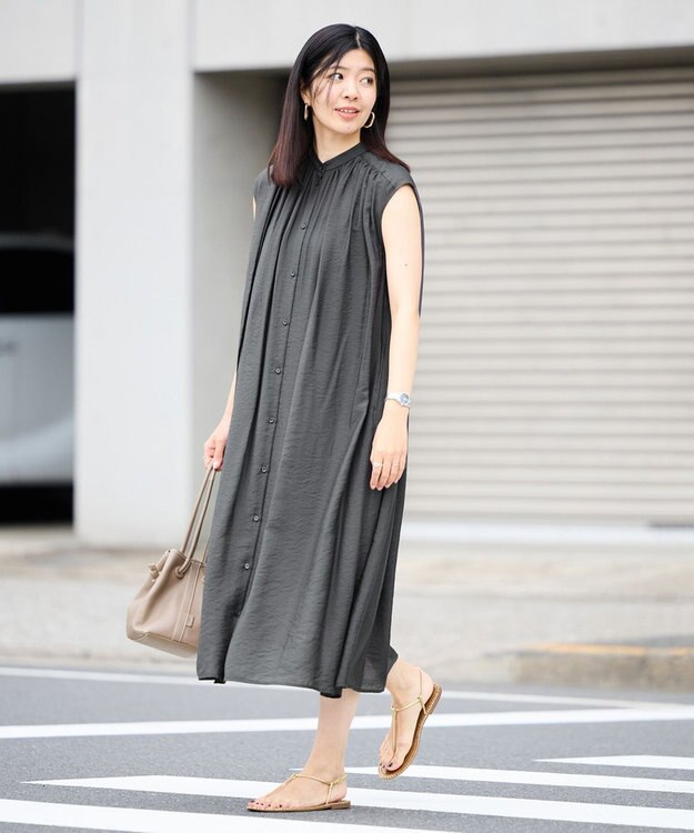 UNFILO ヴィンテージシアー ギャザーワンピース チャコール