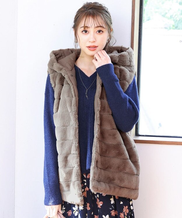 Tiaclasse 【2WAY】着回し自由のリバーシブルキルトフェイクファーベスト モカ