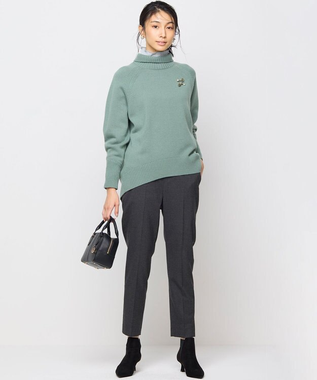 組曲 ポインテッドトゥサイドゴアブーティー ブラック系