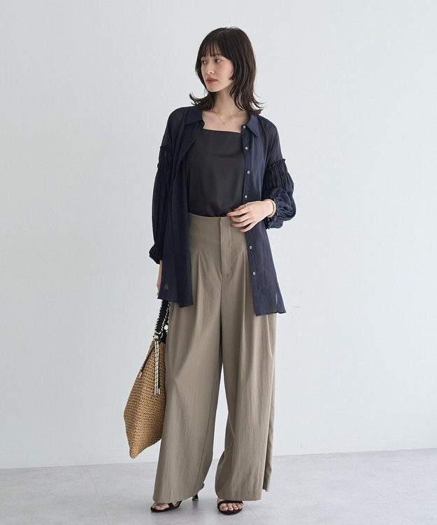 YECCA VECCA 綿麻シアーボリュームギャザーシャツ Navy