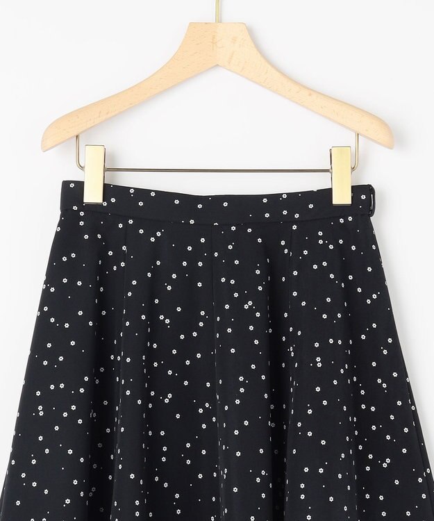 組曲 フラワースパンコールプリント スカート ブラック系5