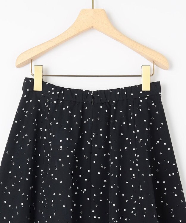 組曲 S フラワースパンコールプリント スカート ブラック系5