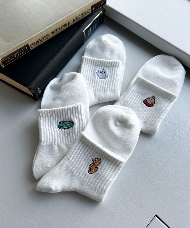 WEGO アニマル刺繍アンクル底パイルソックス 柄1