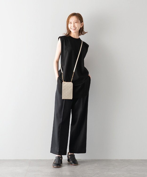 MIYABIYA La quoh with kirakaracho 南蛮七宝エンボスレザー モバイルケース 利休白茶金色(ゴールド)