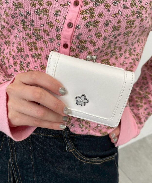 WEGO フラワーガマ口ウォレット ホワイト