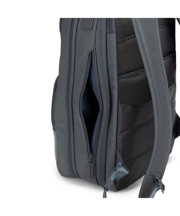ZERO HALLIBURTON  ＺＥＳＴ３ ビジネスリュック  B4サイズ 15.6インチPC収納 17/21L 2気室 エキスパンド 81731 ブルーグレー