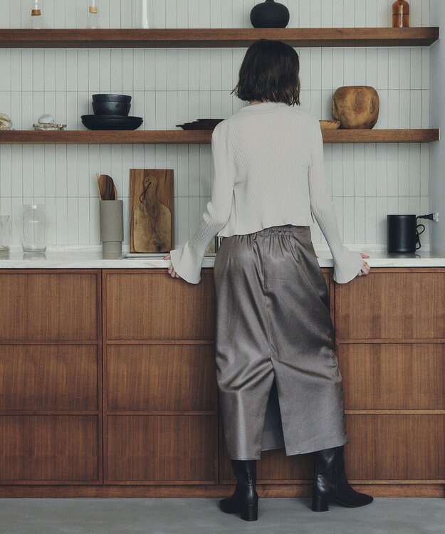 YECCA VECCA シャイニーロングスカート Mocha