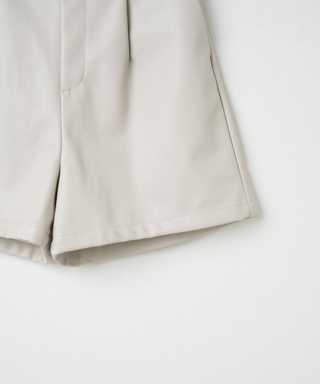 WEGO Fレザータックショートパンツ ベージュその他