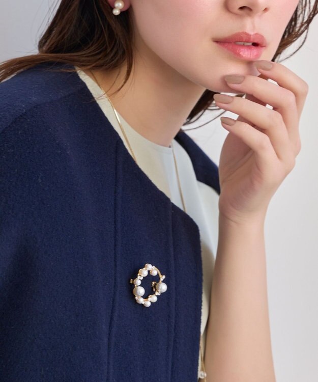 Phoebe フォーマルパールビジューサークルブローチ　ゴールド ゴールド