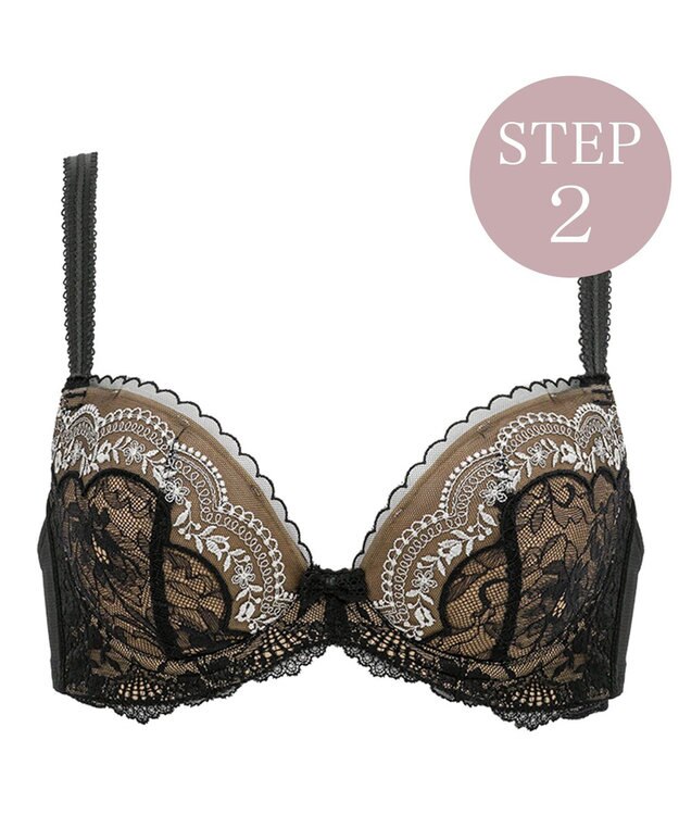 BRADELIS New York / 育乳補整ブラ・STEP2 寄せる】ナオミステップ2  