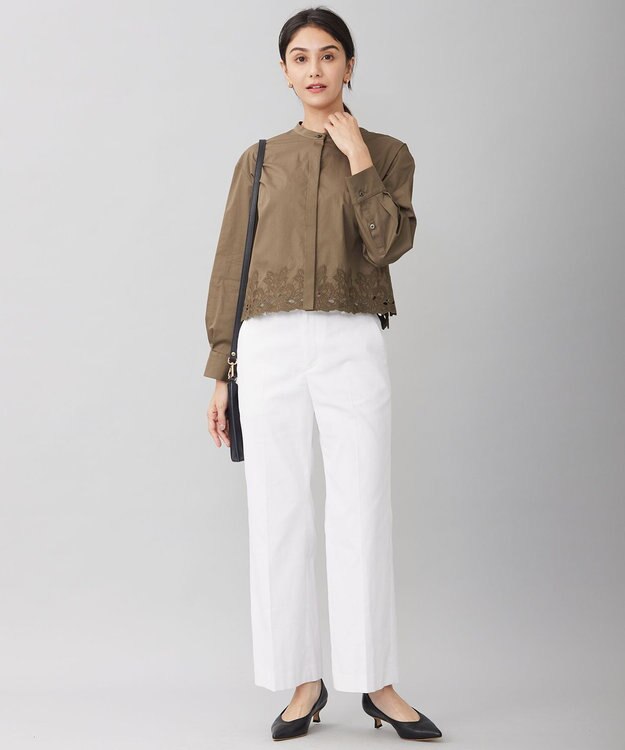 自由区 【洗える】裾刺繍エンブロイダリー ブラウス カーキ