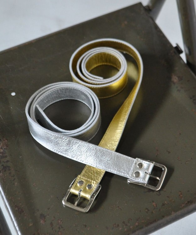 blancle メタリックレザー 幅3cm 長さ110cm ベルト SILVER